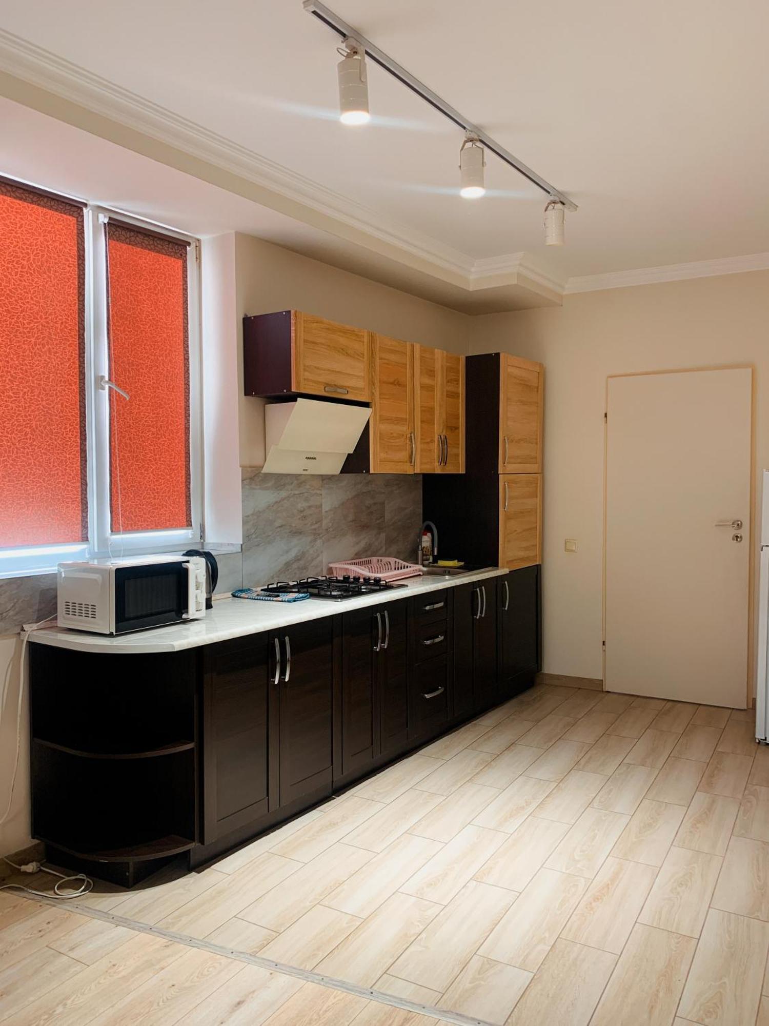 Apartments Domovik Korzo Mukatjevo Eksteriør billede